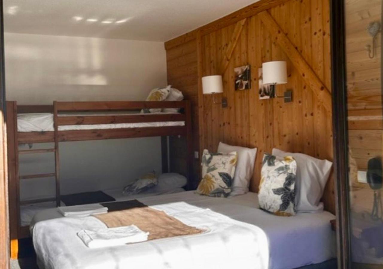 Hotel Club "Les Carrettes" วัลเมนิเย ภายนอก รูปภาพ